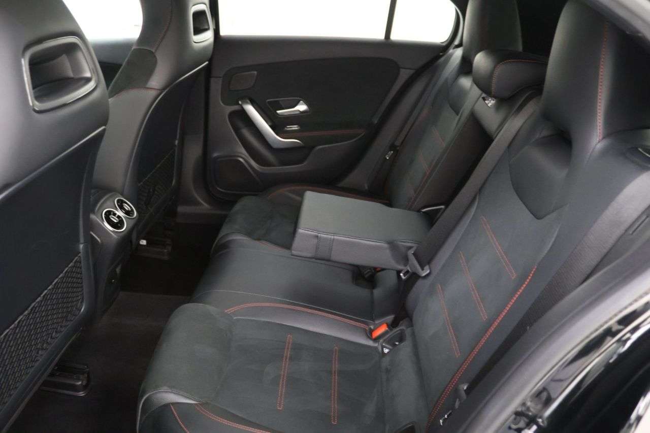 2021 MERCEDES-BENZ A CLASS 2021 MERCEDES-BENZ A CLASS