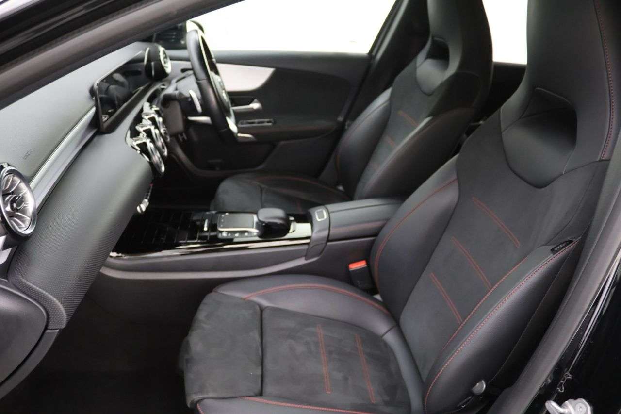 2021 MERCEDES-BENZ A CLASS 2021 MERCEDES-BENZ A CLASS