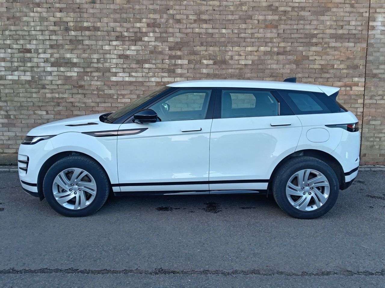 2022 LAND ROVER RANGE ROVER EVOQUE 2022 LAND ROVER RANGE ROVER EVOQUE