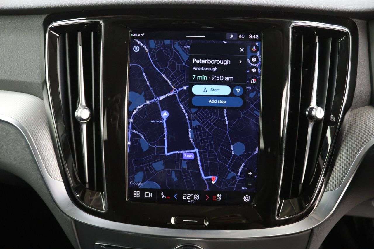 2022 VOLVO V60 2022 VOLVO V60