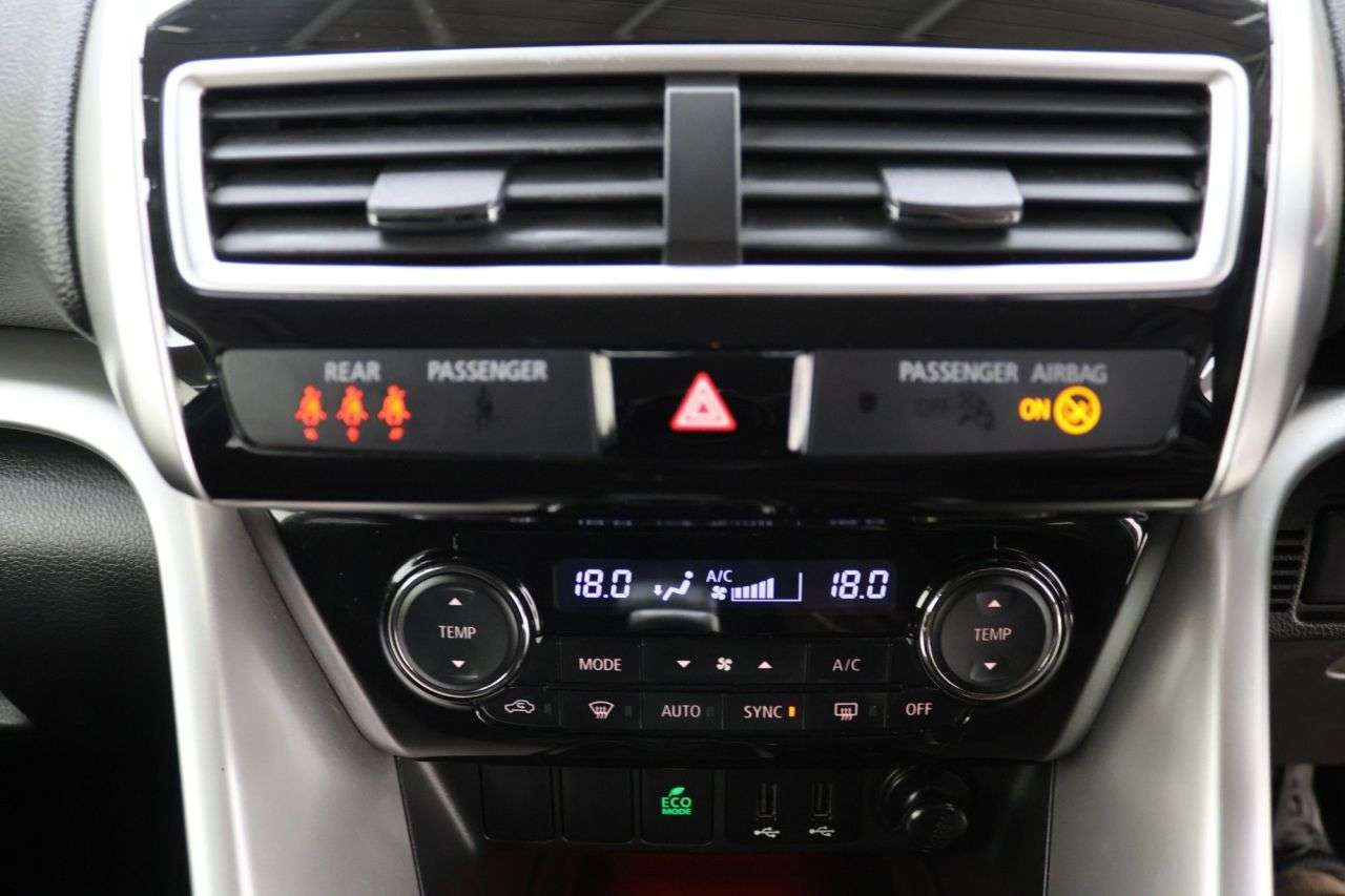 2018 MITSUBISHI ECLIPSE CROSS 2018 MITSUBISHI ECLIPSE CROSS