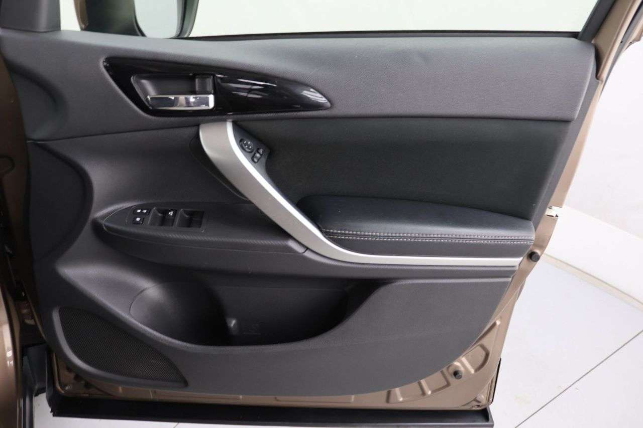 2018 MITSUBISHI ECLIPSE CROSS 2018 MITSUBISHI ECLIPSE CROSS