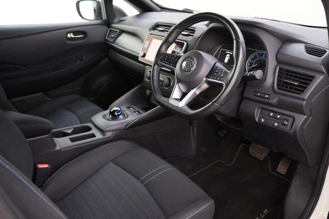 2021 NISSAN LEAF 2021 NISSAN LEAF