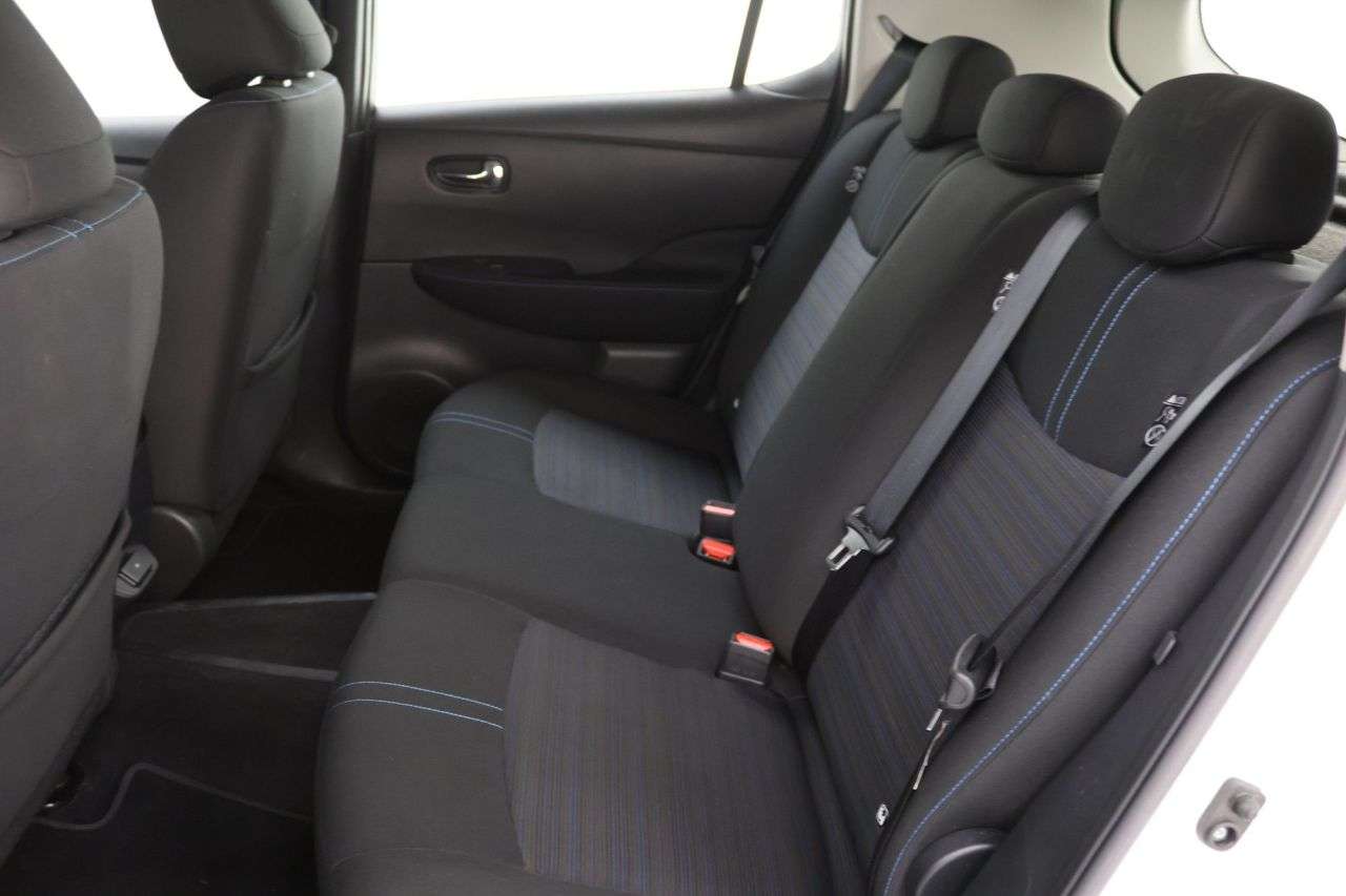 2021 NISSAN LEAF 2021 NISSAN LEAF