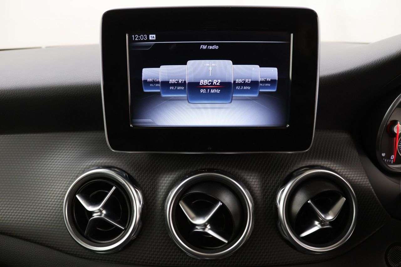 2018 MERCEDES-BENZ GLA CLASS 2018 MERCEDES-BENZ GLA CLASS