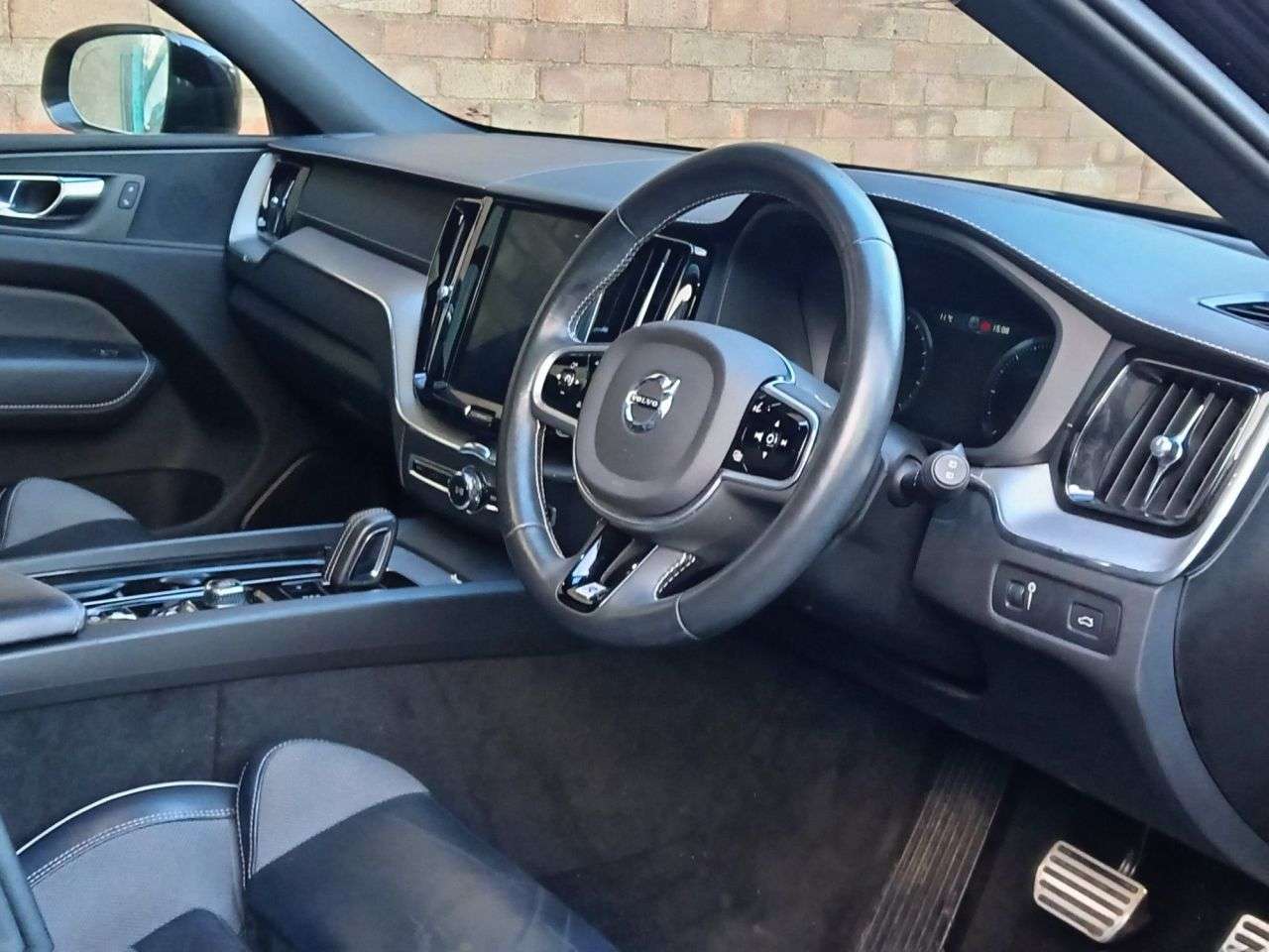 2019 VOLVO XC60 2019 VOLVO XC60