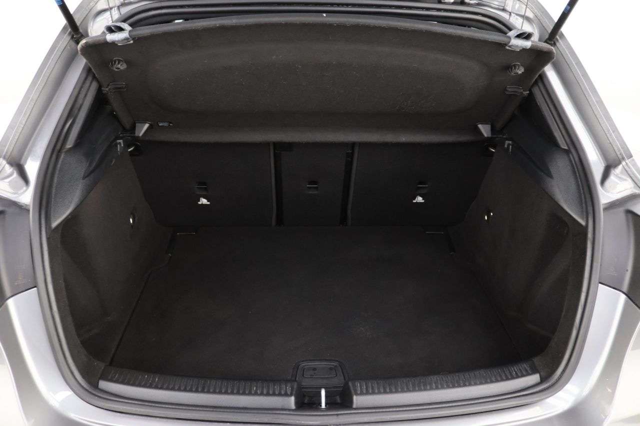 2019 MERCEDES-BENZ A CLASS 2019 MERCEDES-BENZ A CLASS