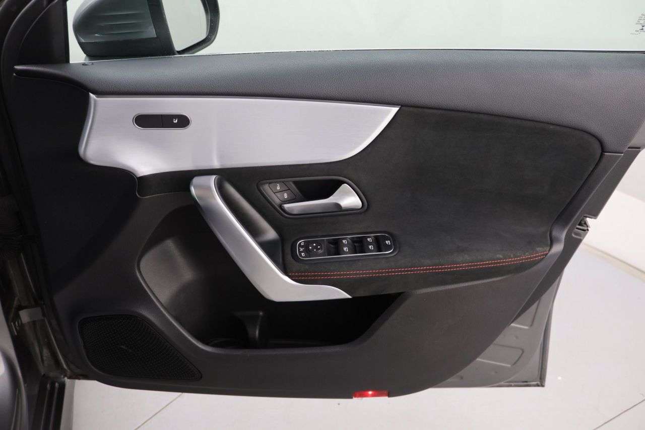 2019 MERCEDES-BENZ A CLASS 2019 MERCEDES-BENZ A CLASS