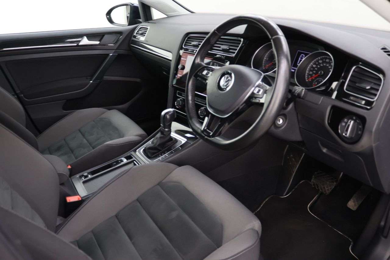 2017 VOLKSWAGEN GOLF 2017 VOLKSWAGEN GOLF