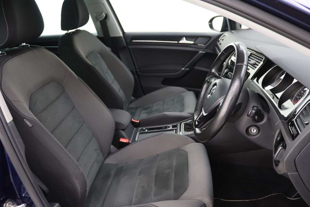 2017 VOLKSWAGEN GOLF 2017 VOLKSWAGEN GOLF