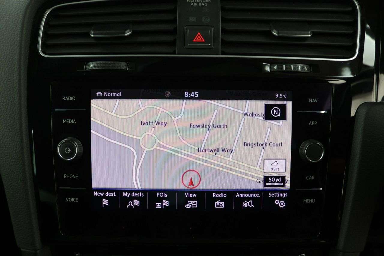 2017 VOLKSWAGEN GOLF 2017 VOLKSWAGEN GOLF