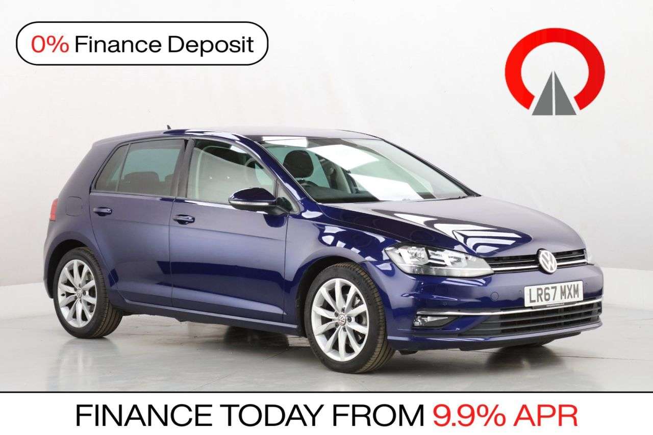 A 2017 VOLKSWAGEN GOLF 2.0 TDI BlueMotion Tech GT Hatchback 5dr Diesel DSG Euro 6 (s/s) (150 ps) A 2017 VOLKSWAGEN GOLF 2.0 TDI BlueMotion Tech GT Hatchback 5dr Diesel DSG Euro 6 (s/s) (150 ps)