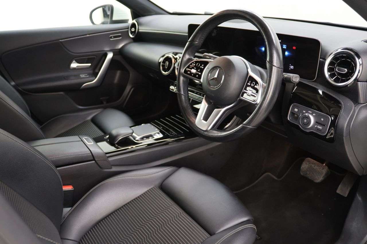 2018 MERCEDES A-CLASS 2018 MERCEDES A-CLASS