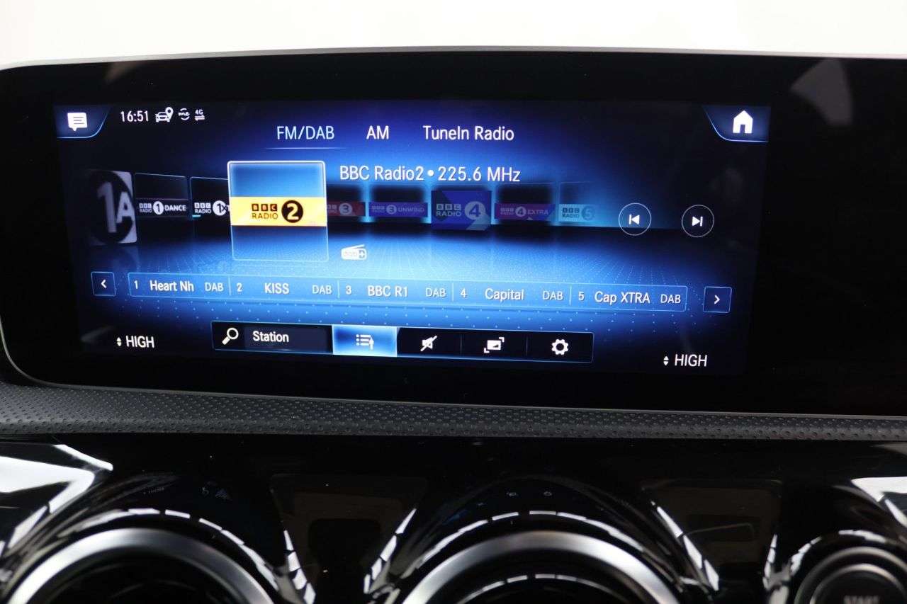 2018 MERCEDES A-CLASS 2018 MERCEDES A-CLASS