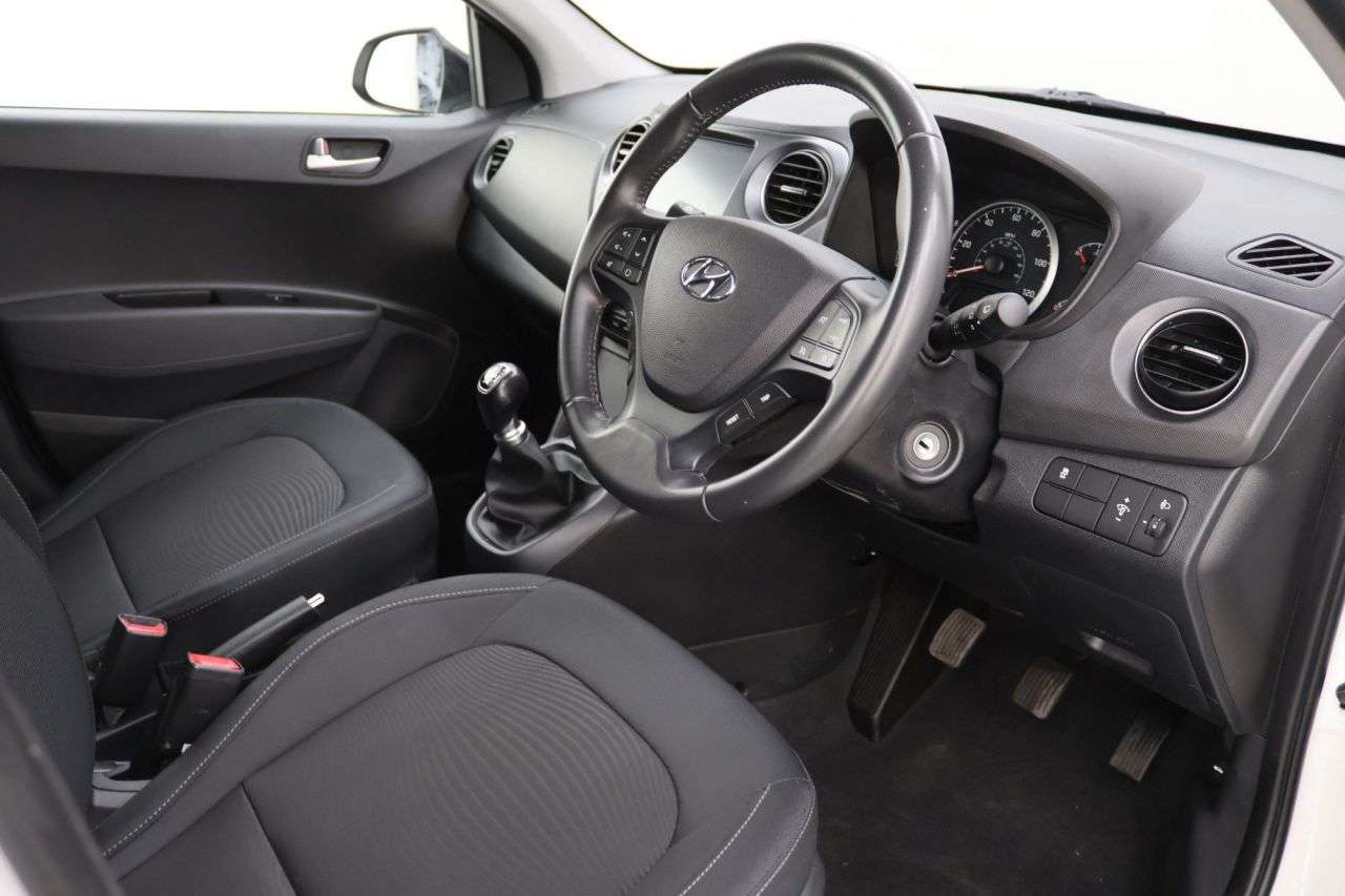 2018 HYUNDAI I10 2018 HYUNDAI I10
