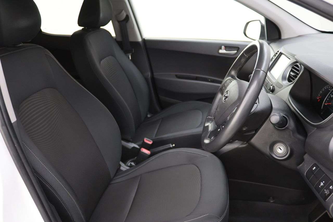 2018 HYUNDAI I10 2018 HYUNDAI I10