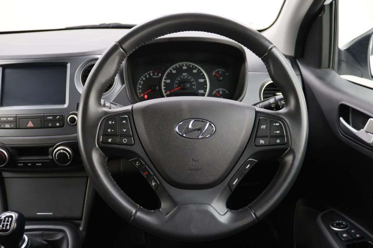2018 HYUNDAI I10 2018 HYUNDAI I10