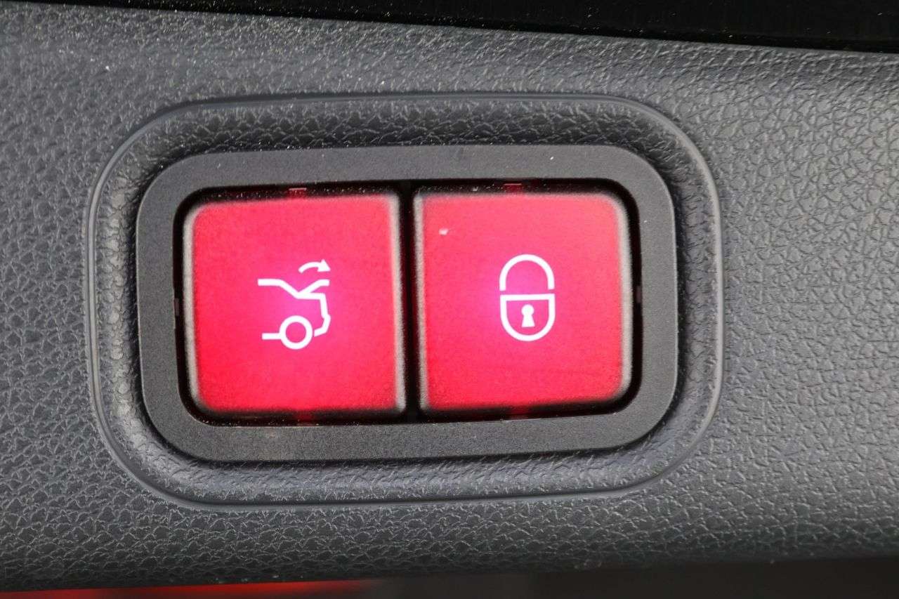 2018 MERCEDES-BENZ E CLASS 2018 MERCEDES-BENZ E CLASS