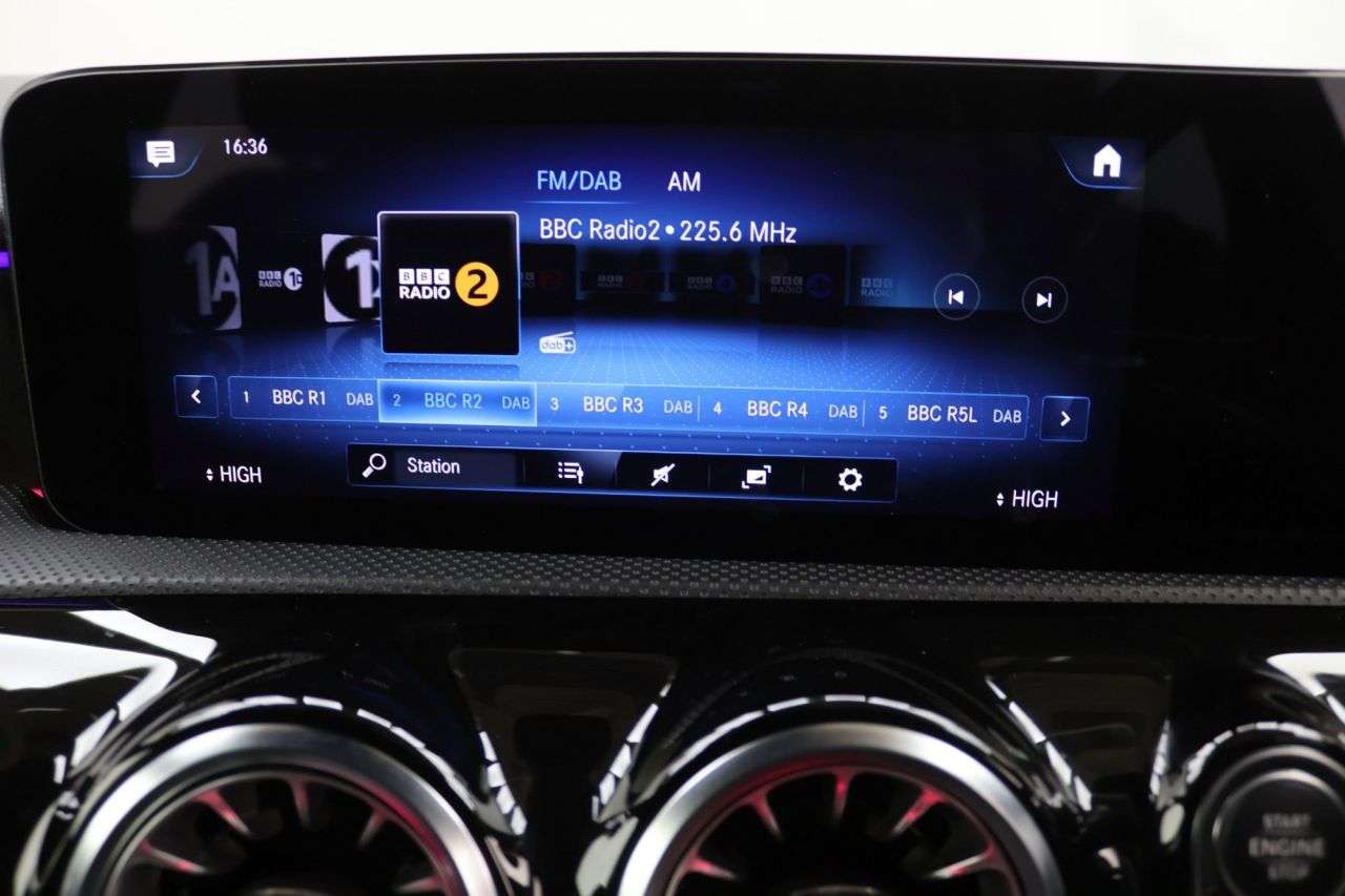 2022 MERCEDES-BENZ A CLASS 2022 MERCEDES-BENZ A CLASS