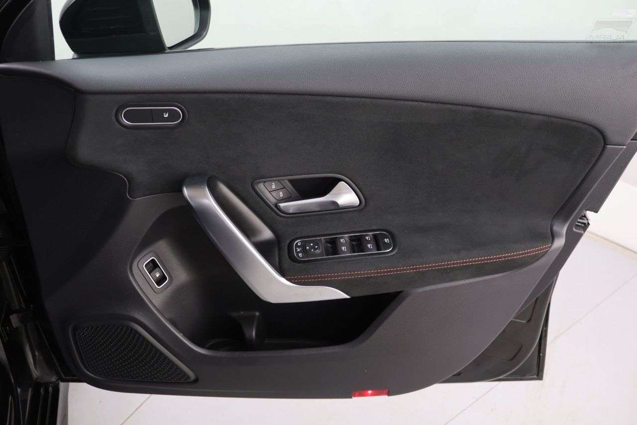 2022 MERCEDES-BENZ A CLASS 2022 MERCEDES-BENZ A CLASS