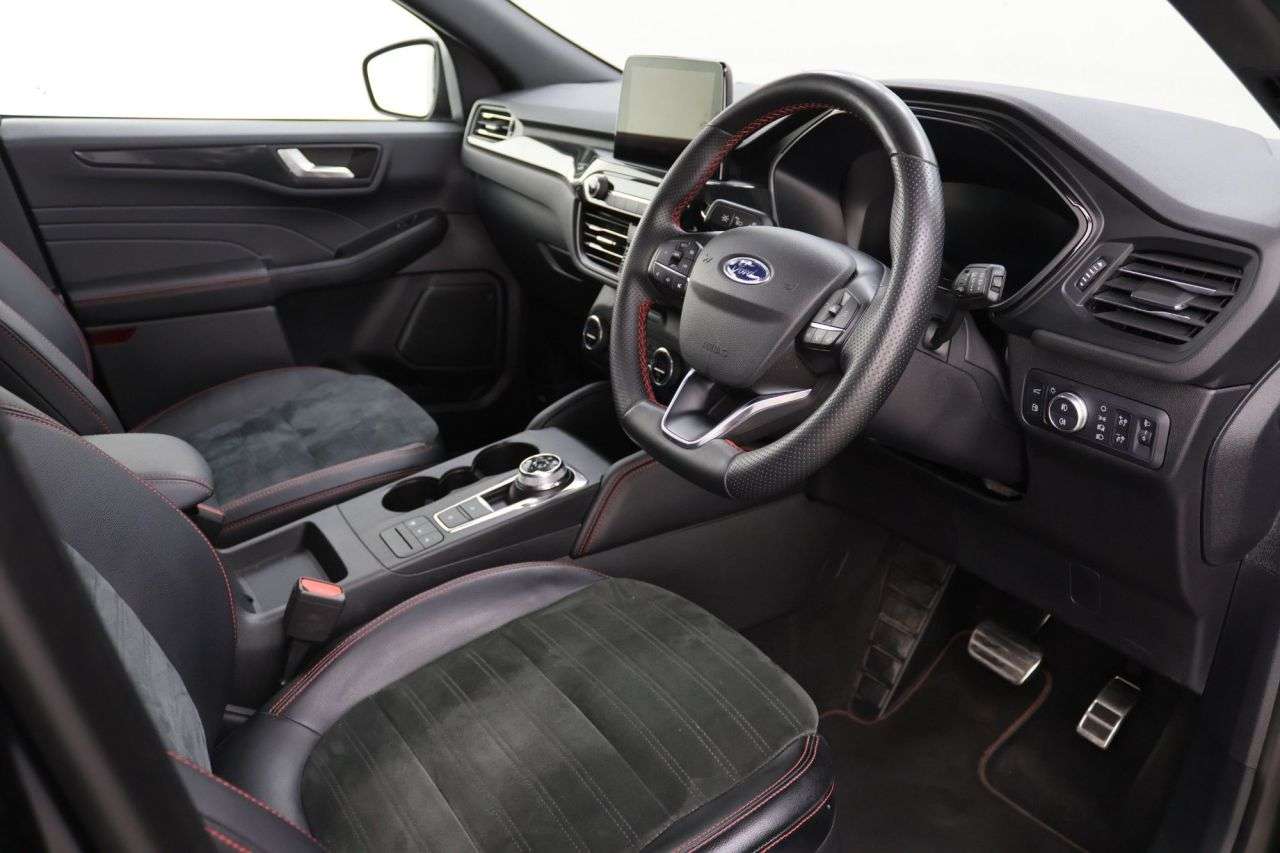 2022 FORD KUGA 2022 FORD KUGA