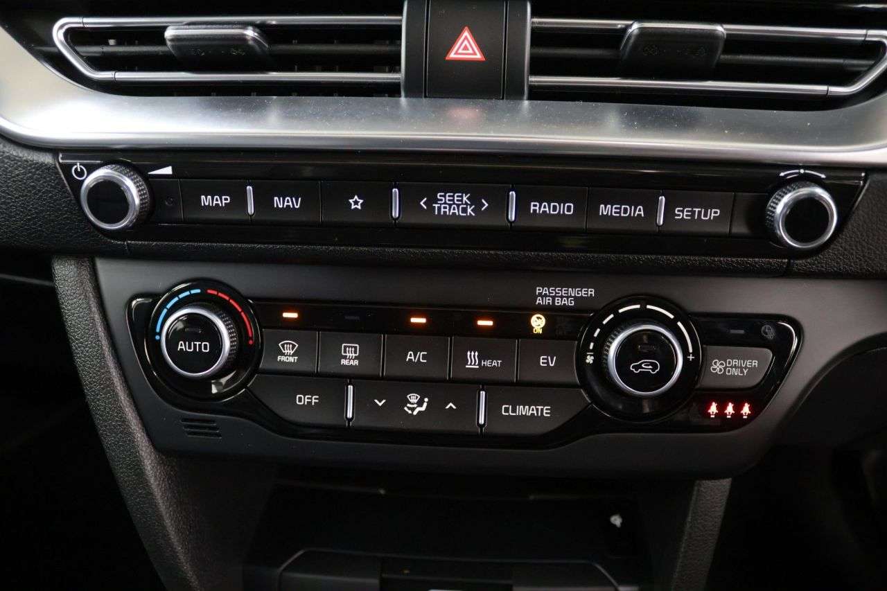 2021 KIA NIRO 2021 KIA NIRO