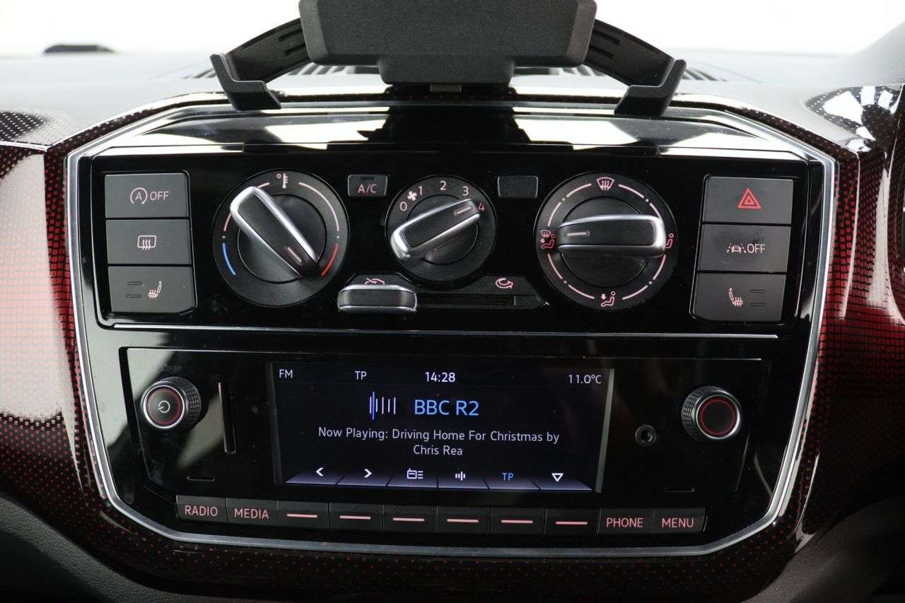 2021 VOLKSWAGEN UP! 2021 VOLKSWAGEN UP!