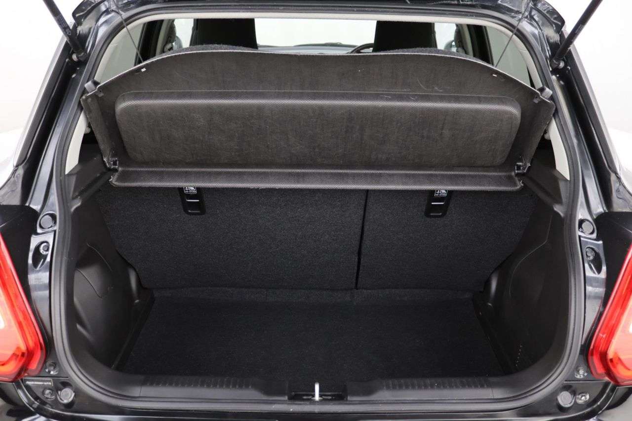 2019 SUZUKI SWIFT 2019 SUZUKI SWIFT