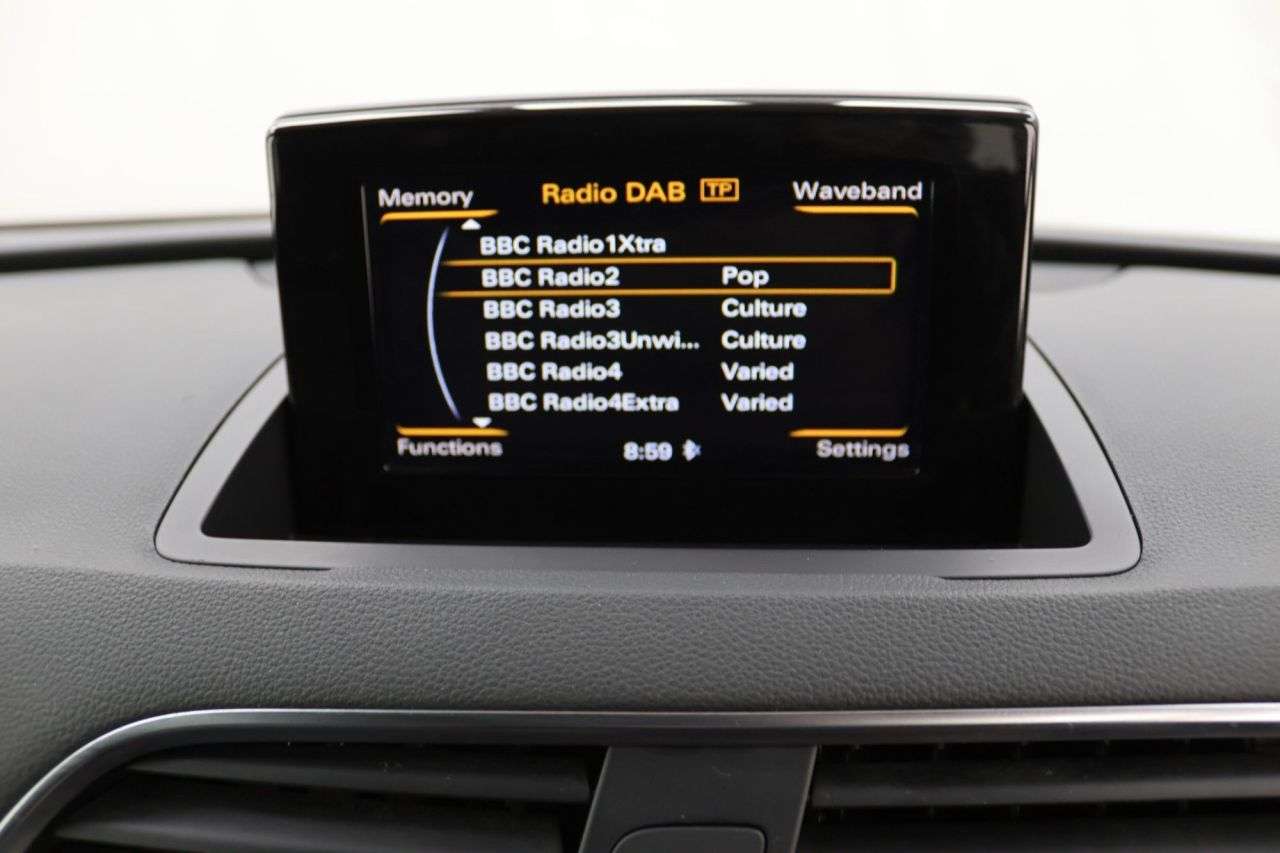 2015 AUDI Q3 2015 AUDI Q3