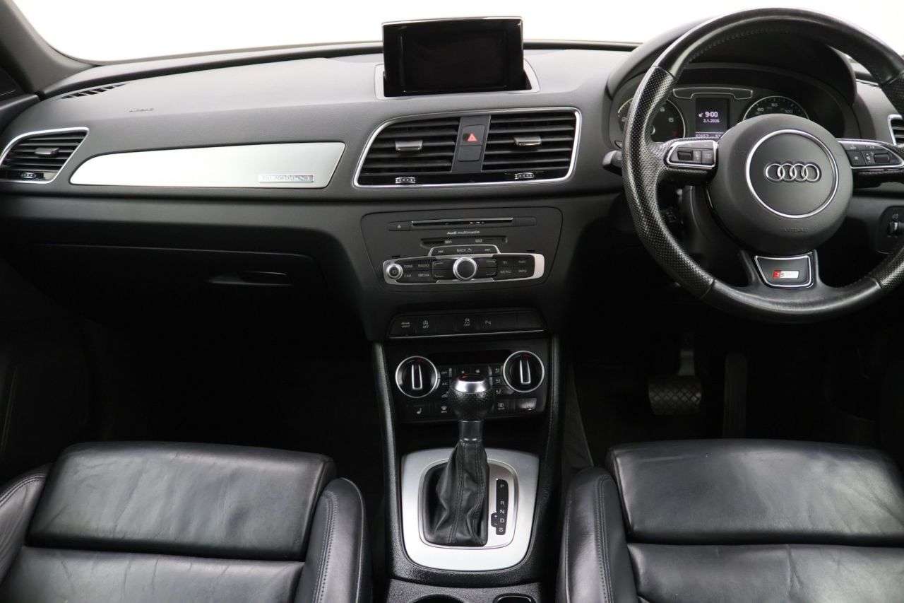 2015 AUDI Q3 2015 AUDI Q3