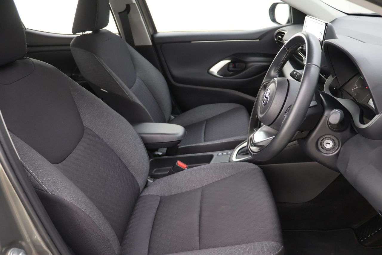 2022 TOYOTA YARIS 2022 TOYOTA YARIS