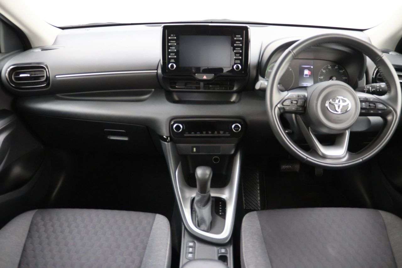 2022 TOYOTA YARIS 2022 TOYOTA YARIS