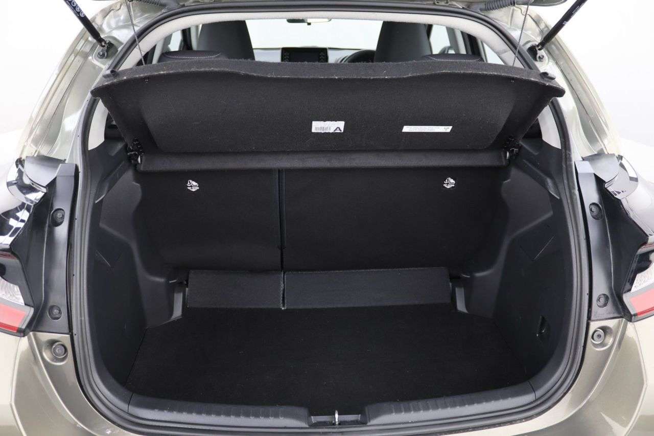 2022 TOYOTA YARIS 2022 TOYOTA YARIS