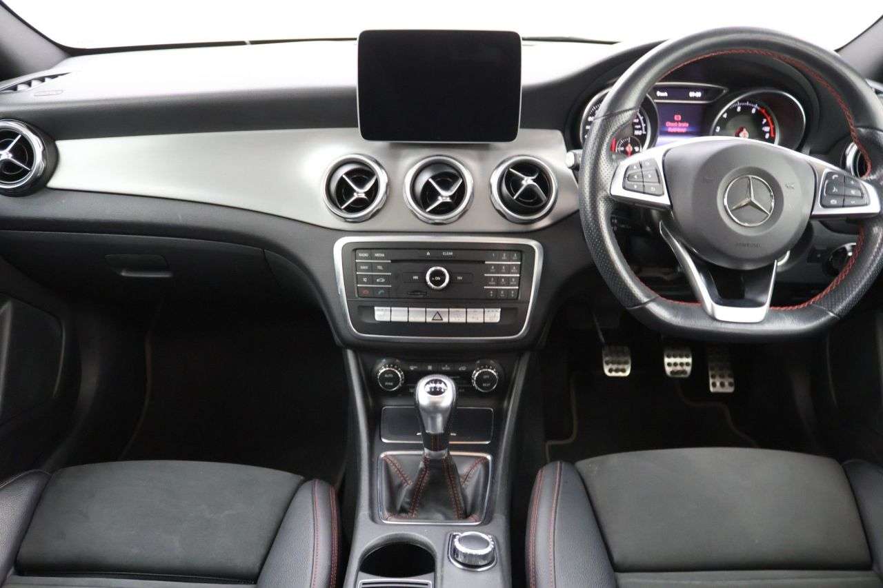 2019 MERCEDES-BENZ GLA CLASS 2019 MERCEDES-BENZ GLA CLASS