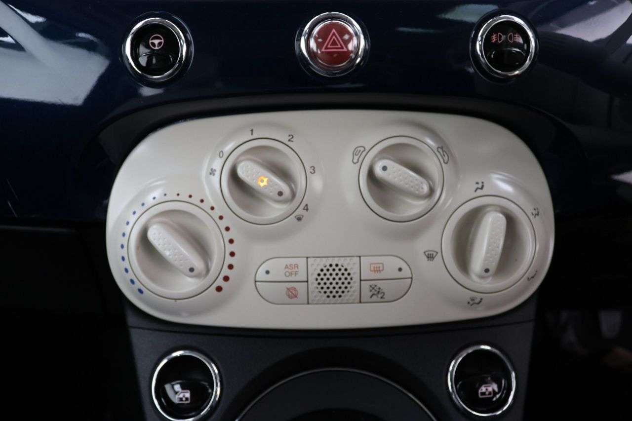 2018 FIAT 500 2018 FIAT 500