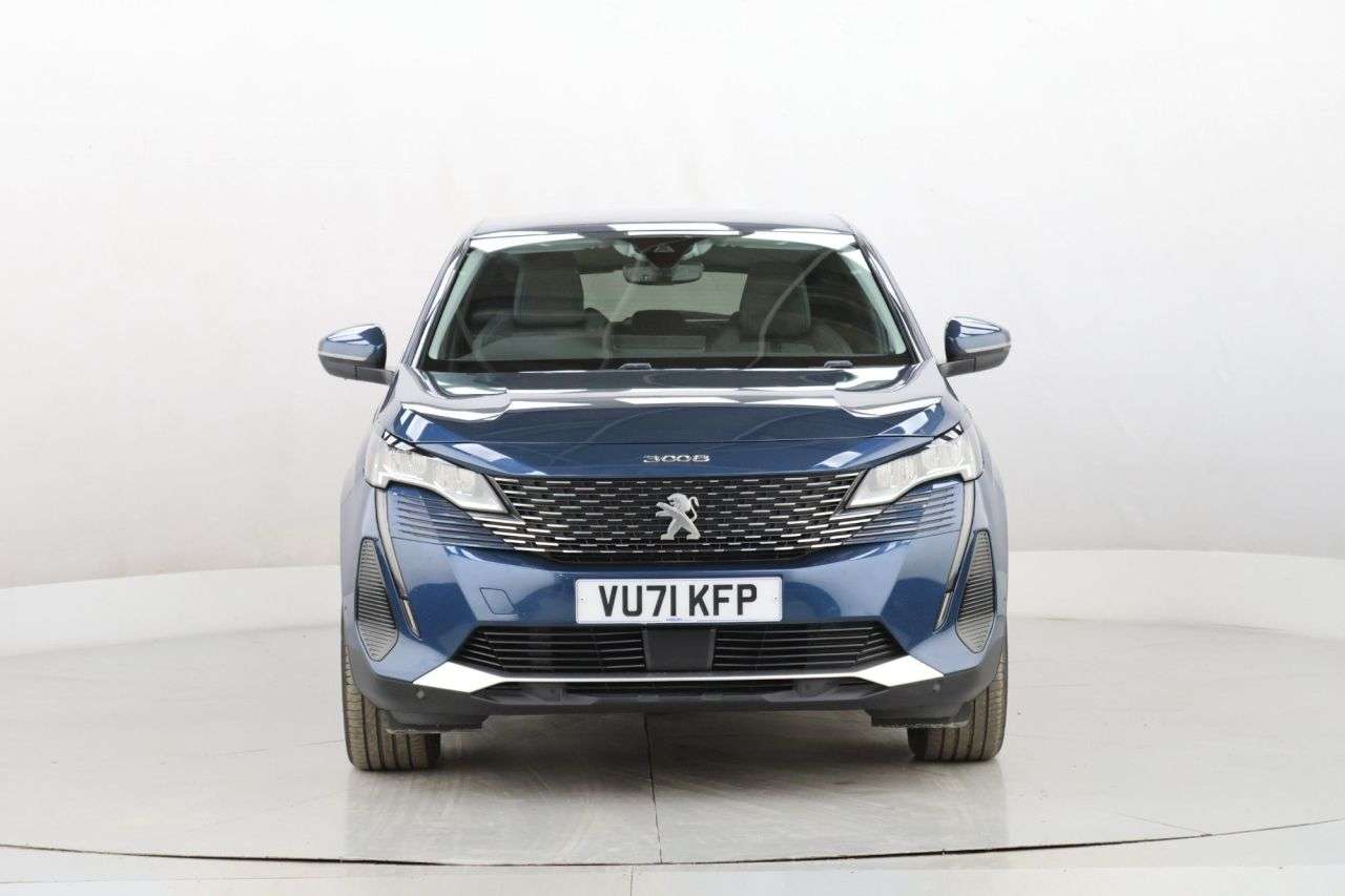 A 2021 PEUGEOT 3008 1.6 13.2kWh Allure SUV 5dr Petrol Plug-in Hybrid e-EAT Euro 6 (s/s) (225 ps A 2021 PEUGEOT 3008 1.6 13.2kWh Allure SUV 5dr Petrol Plug-in Hybrid e-EAT Euro 6 (s/s) (225 ps