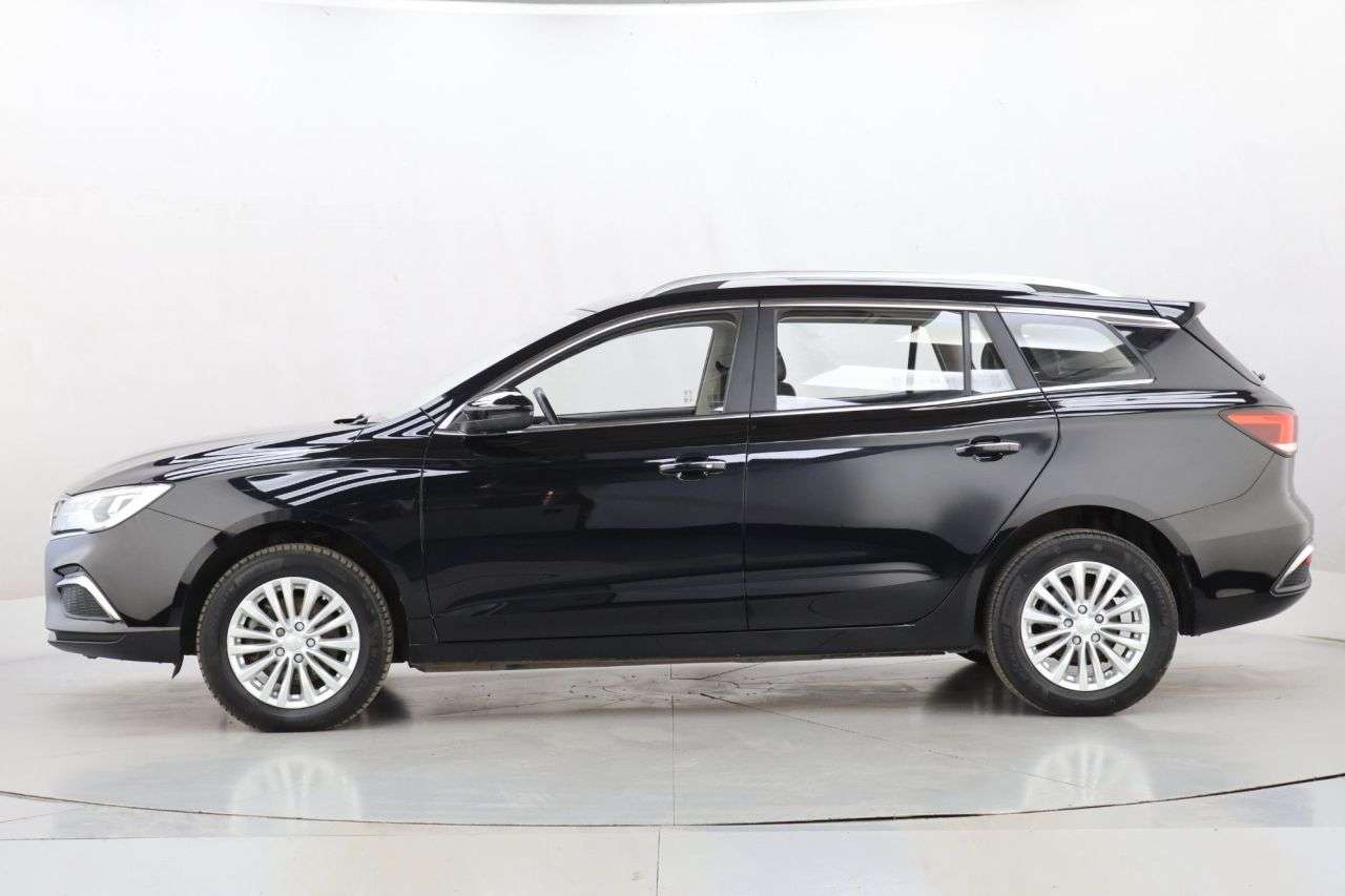 2022 MG MG 5 2022 MG MG 5