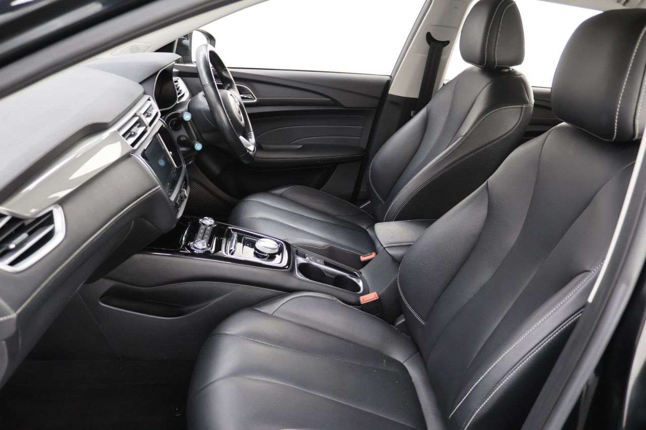 2022 MG MG 5 2022 MG MG 5