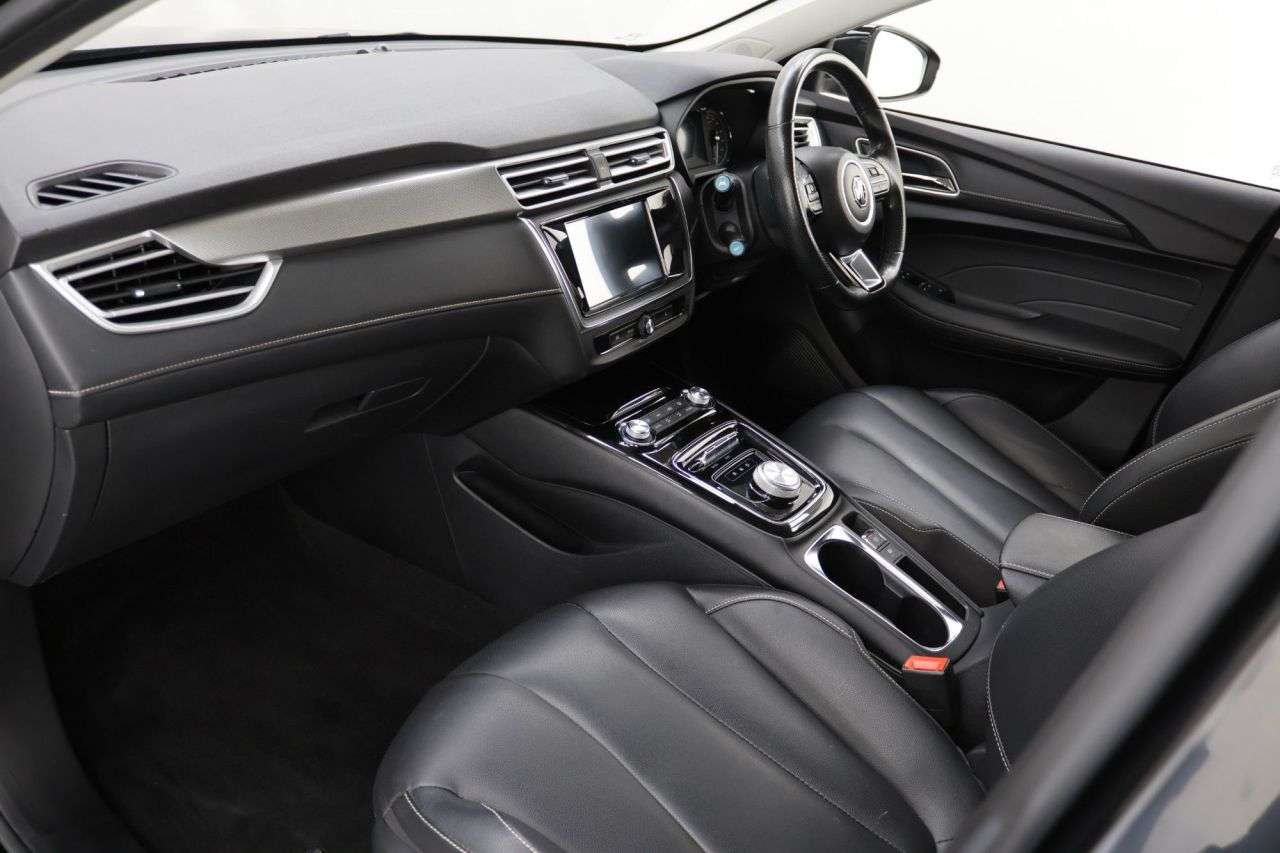 2022 MG MG 5 2022 MG MG 5