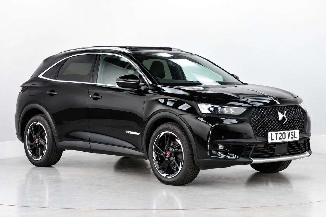 A 2020 DS AUTOMOBILES DS 7 1.2 PureTech Performance Line Crossback 5dr Petrol Manual Euro 6 (s/s) (130 A 2020 DS AUTOMOBILES DS 7 1.2 PureTech Performance Line Crossback 5dr Petrol Manual Euro 6 (s/s) (130