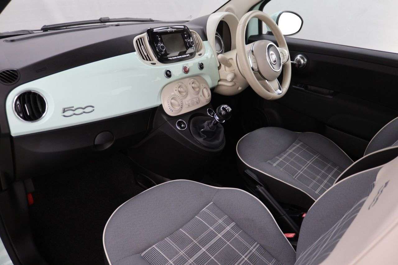 2019 FIAT 500 2019 FIAT 500