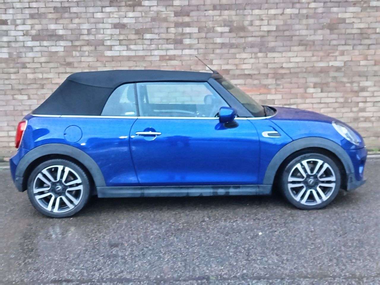 2020 MINI CONVERTIBLE 2020 MINI CONVERTIBLE