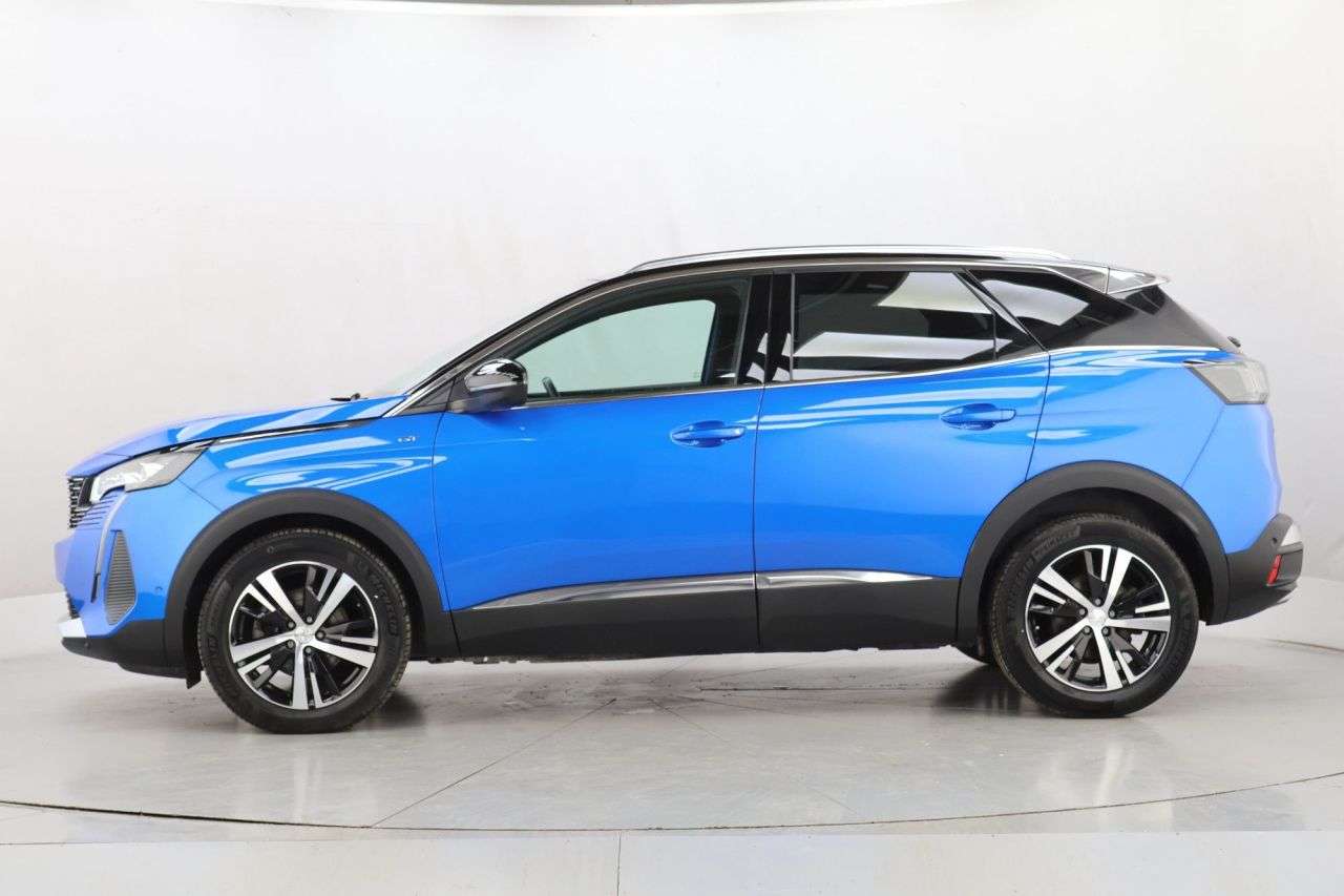 2022 PEUGEOT 3008 2022 PEUGEOT 3008