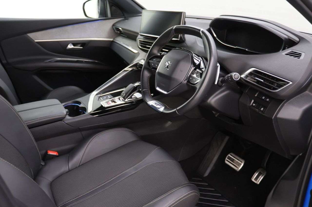 2022 PEUGEOT 3008 2022 PEUGEOT 3008