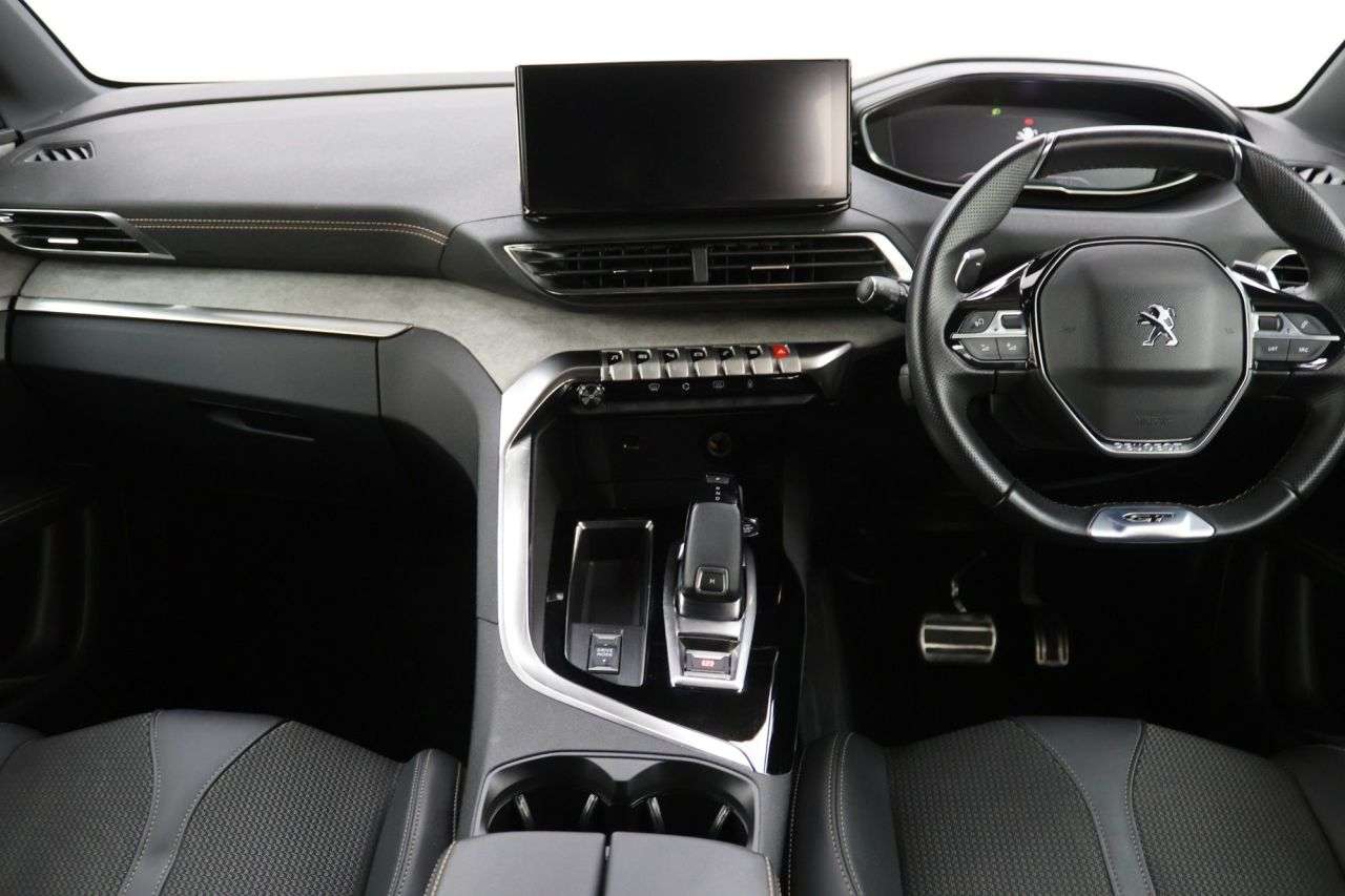 2022 PEUGEOT 3008 2022 PEUGEOT 3008