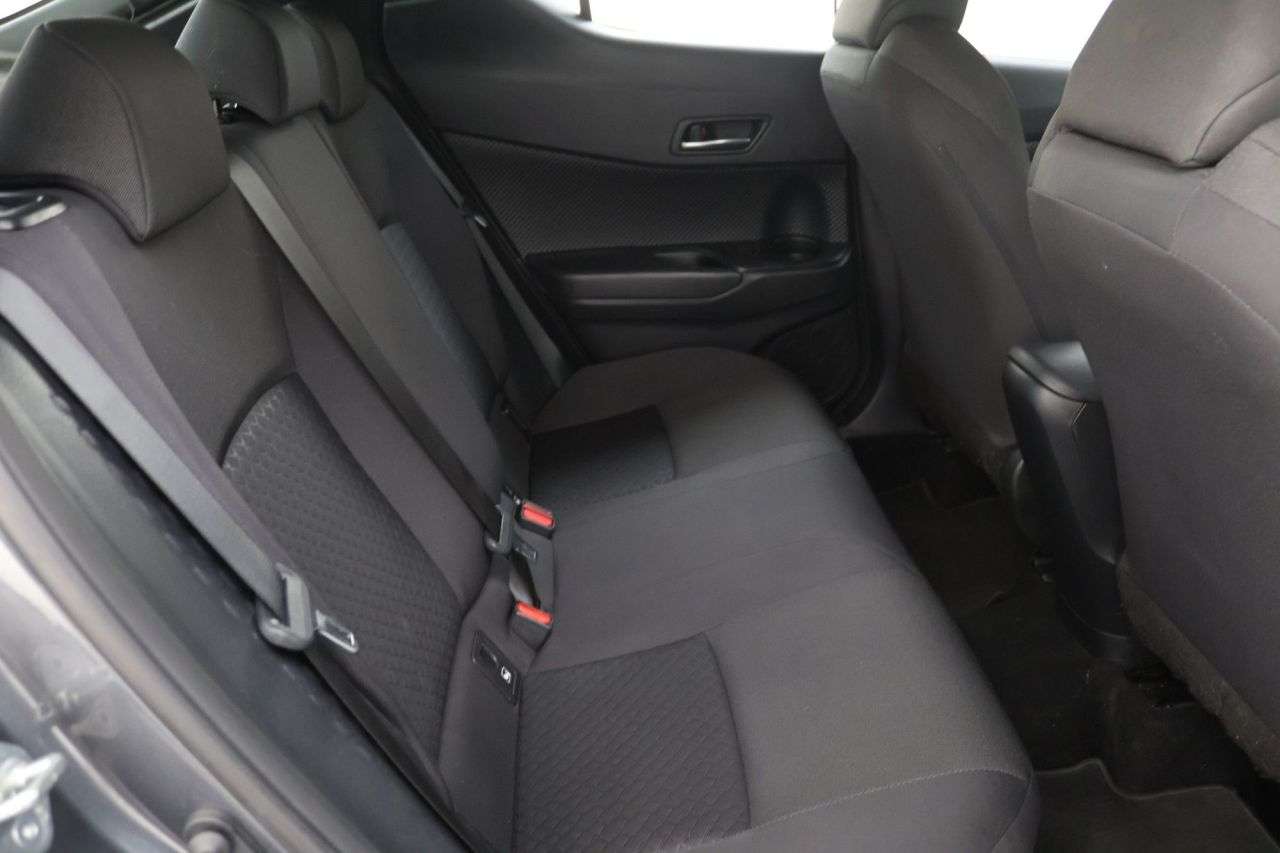 2022 TOYOTA C-HR 2022 TOYOTA C-HR