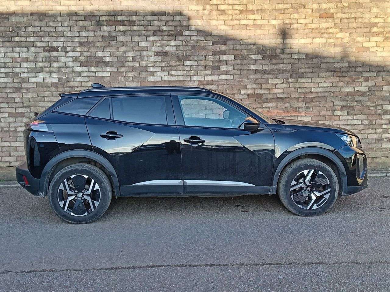 2024 PEUGEOT 2008 2024 PEUGEOT 2008