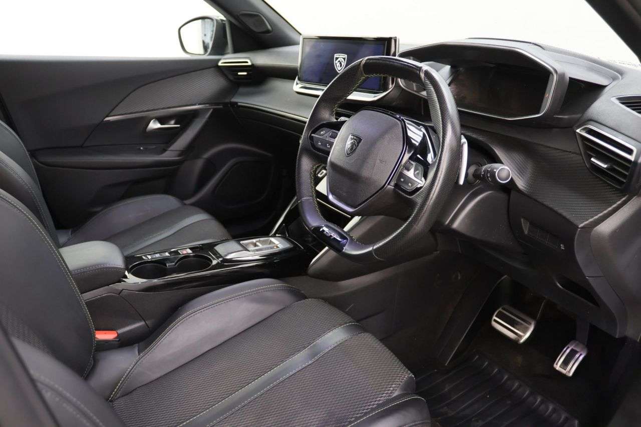 2024 PEUGEOT 2008 2024 PEUGEOT 2008