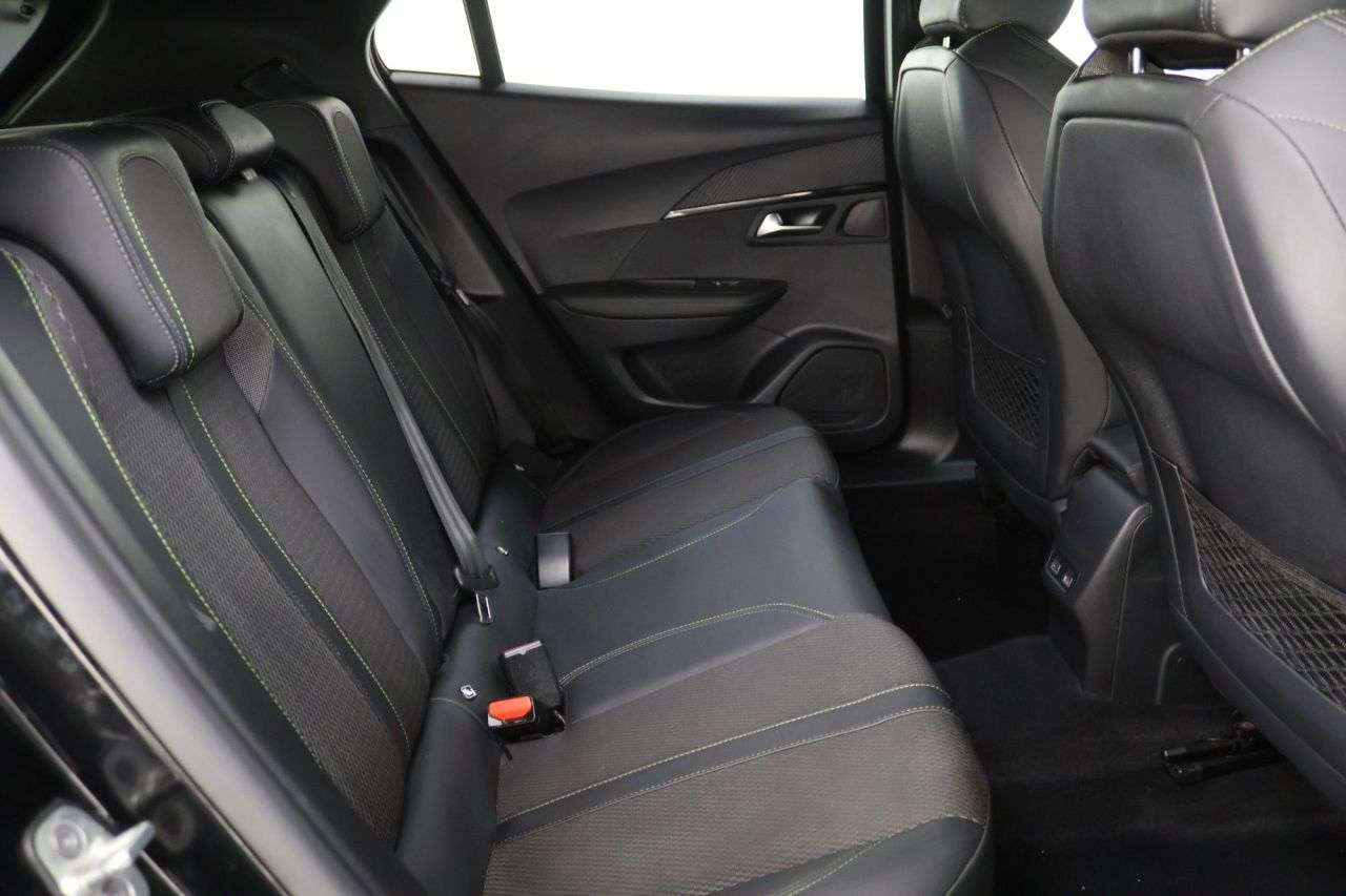 2024 PEUGEOT 2008 2024 PEUGEOT 2008