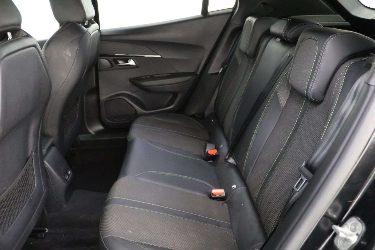 2024 PEUGEOT 2008 2024 PEUGEOT 2008